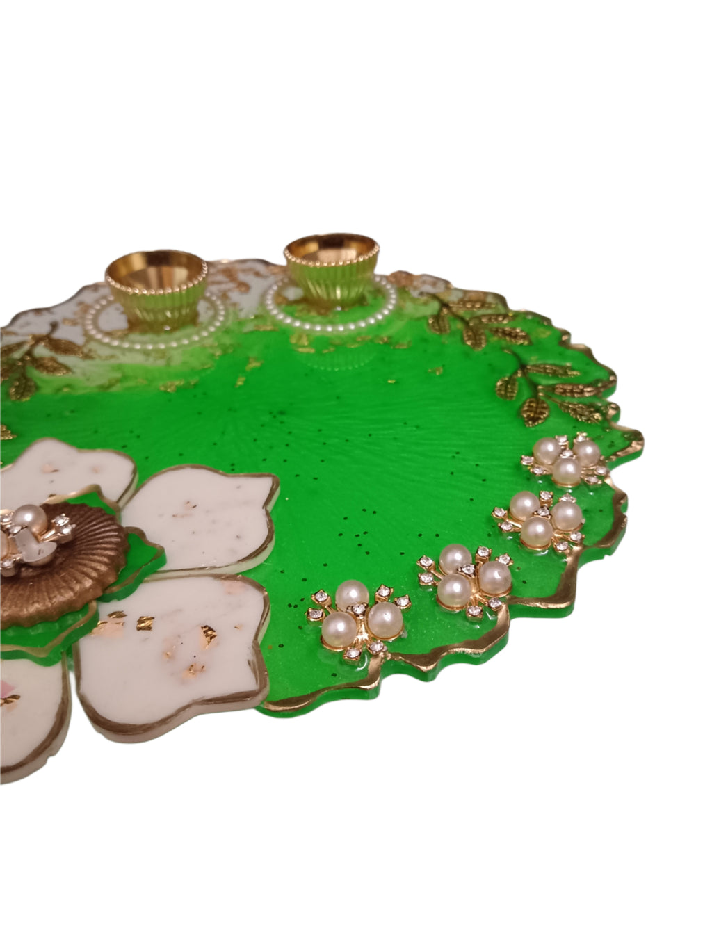 Emerald Bloom Handmade Resin Puja Thali – 8 Inches