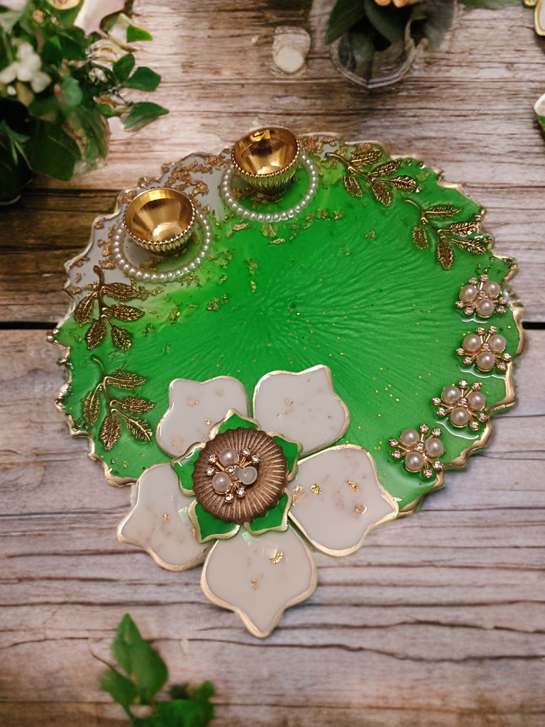 Emerald Bloom Handmade Resin Puja Thali – 8 Inches